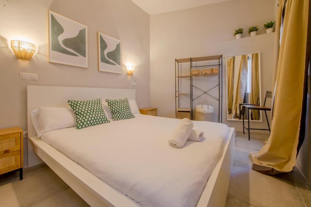 Апартаменты Cool Deluxe Interior Design A 2 Min De Gran Via Мадрид Экстерьер фото